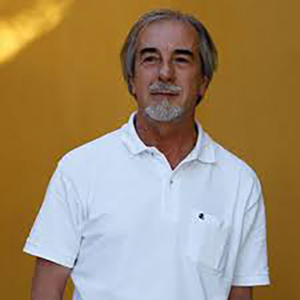Álvaro Magalhães, escritor de livros infantis
